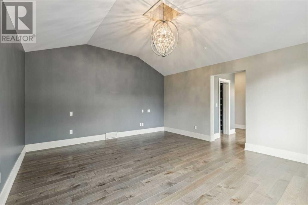 Single Family House for Sale in  Britannia Drive SW Elboya Calgary 