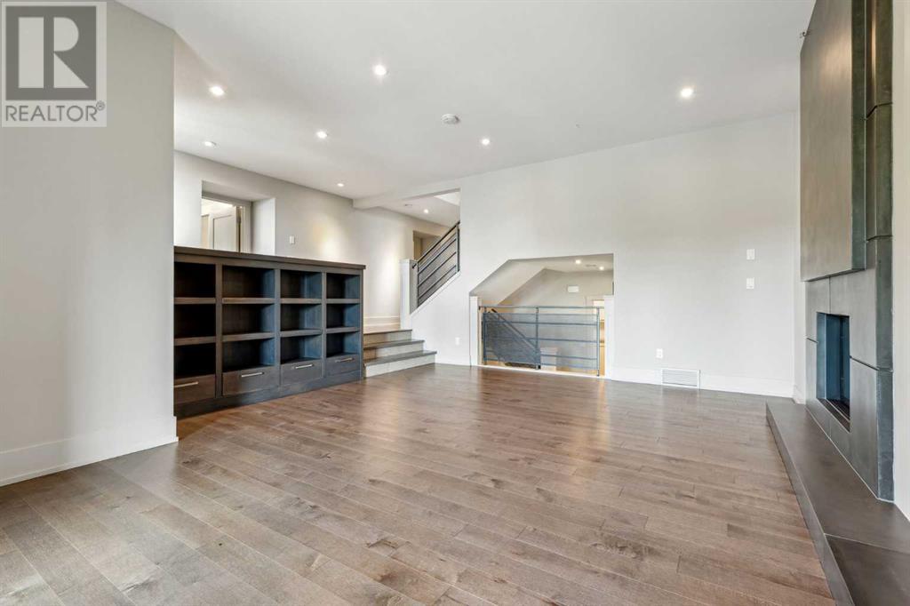 Single Family House for Sale in  Britannia Drive SW Elboya Calgary 
