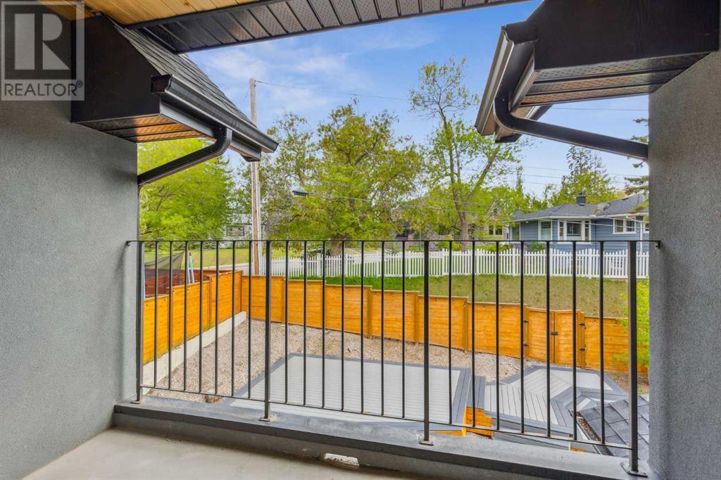 Single Family House for Sale in  Britannia Drive SW Elboya Calgary 