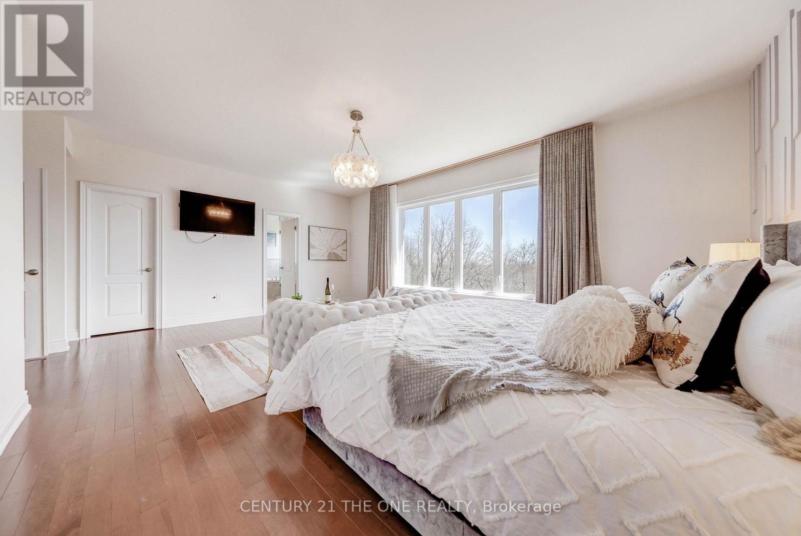 Single Family House for Sale in  RIVERMILL CRESCENT Vaughan (Patterson) 