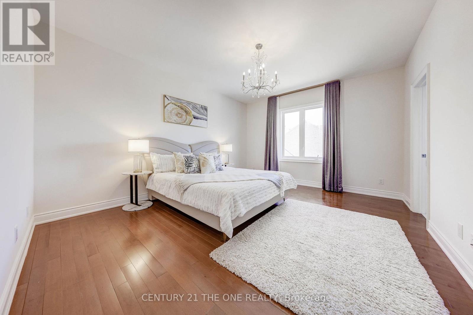Single Family House for Sale in  RIVERMILL CRESCENT Vaughan (Patterson) 