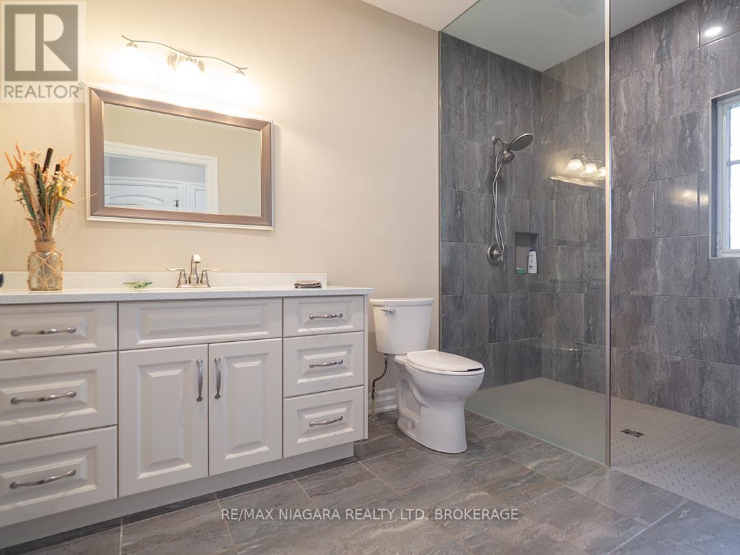 Photo 5 of 50765 Lambert Road, Wainfleet ON