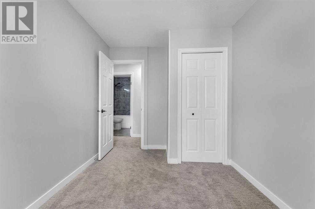 Single Family House for Sale in    Street NE Pineridge Calgary 