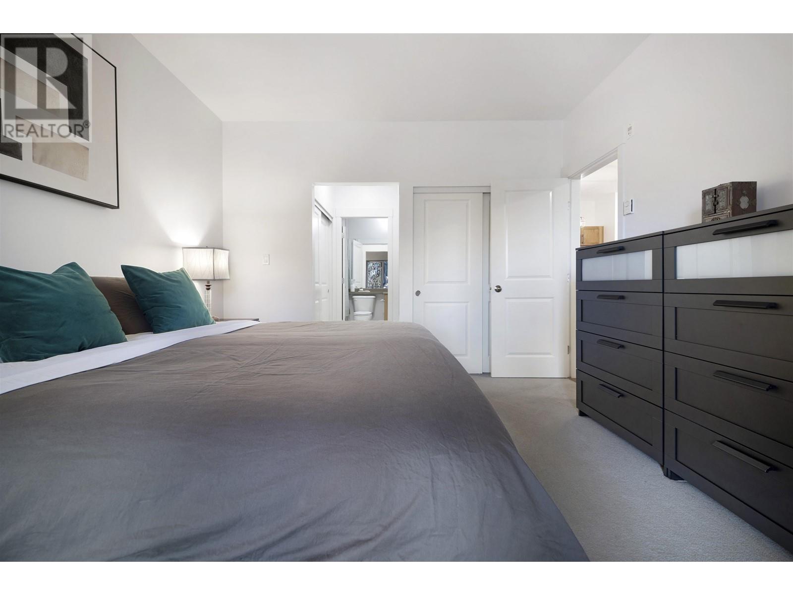 323 12350 HARRIS ROAD, Pitt Meadows real estate listing R3008865
