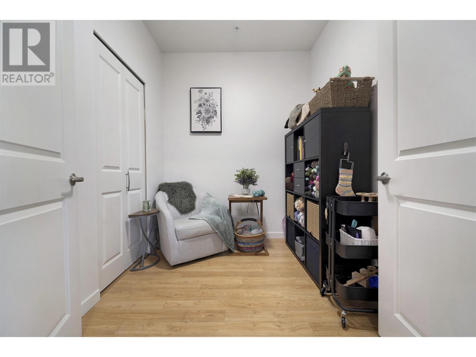 323 12350 HARRIS ROAD, Pitt Meadows real estate listing R3008865