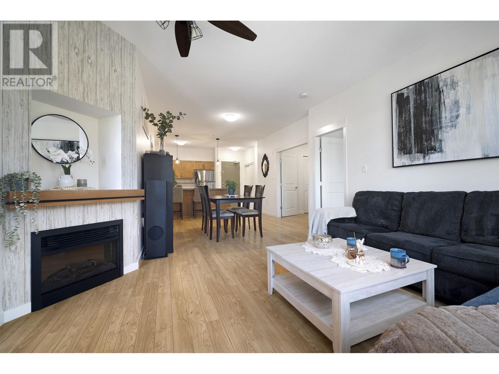 323 12350 HARRIS ROAD, Pitt Meadows real estate listing R3008865