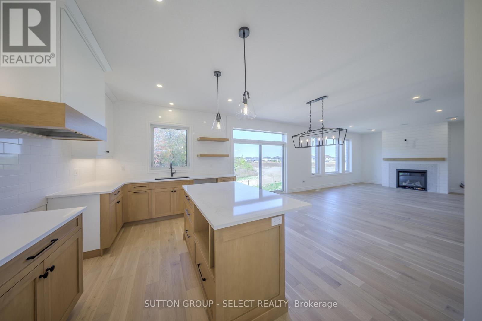 119 TIMBERWALK TRAIL - 5