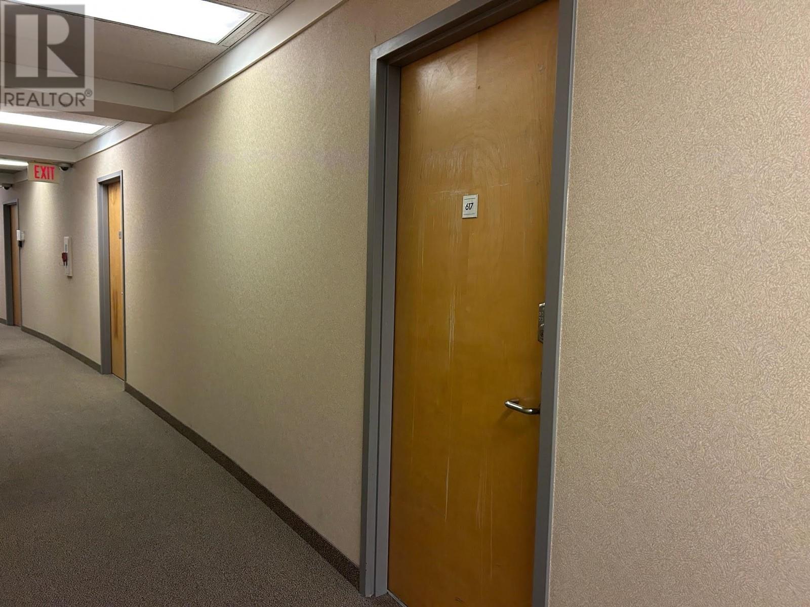 Office in Burnaby - Image 2