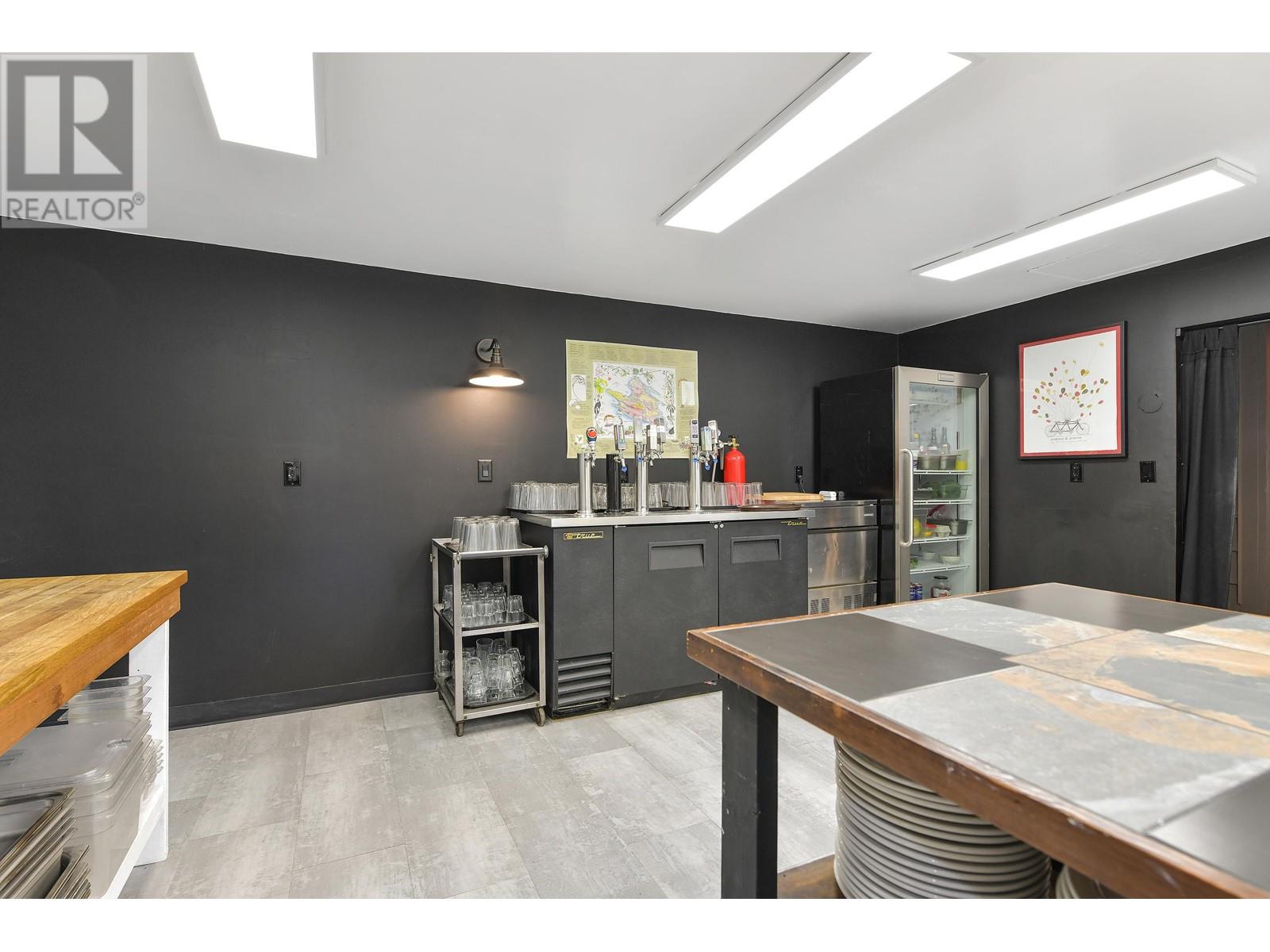 454 VILLAGE BAY ROAD, Mayne Island