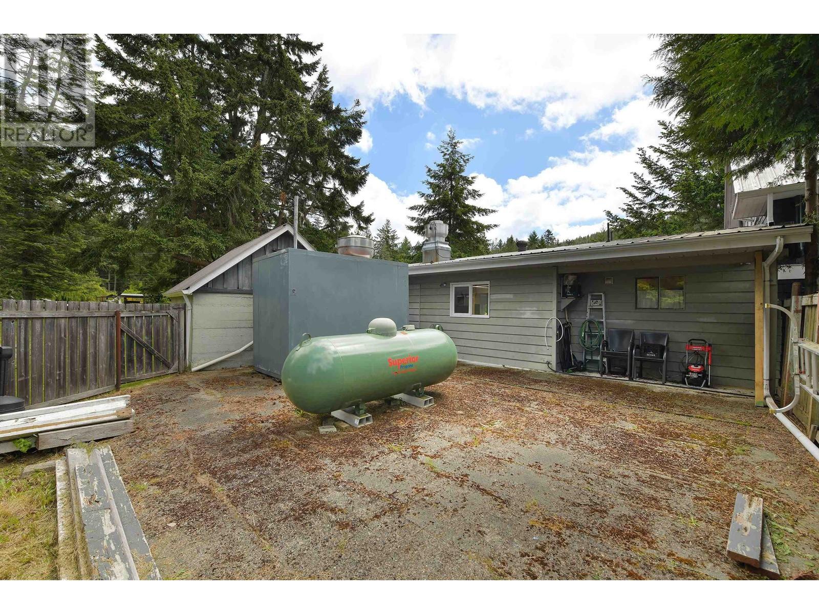 454 VILLAGE BAY ROAD, Mayne Island