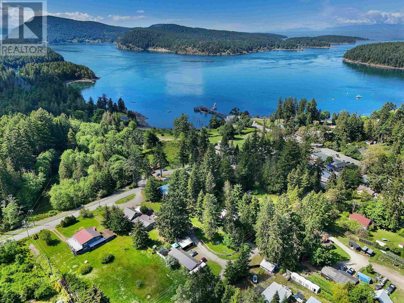 454 VILLAGE BAY ROAD, Mayne Island