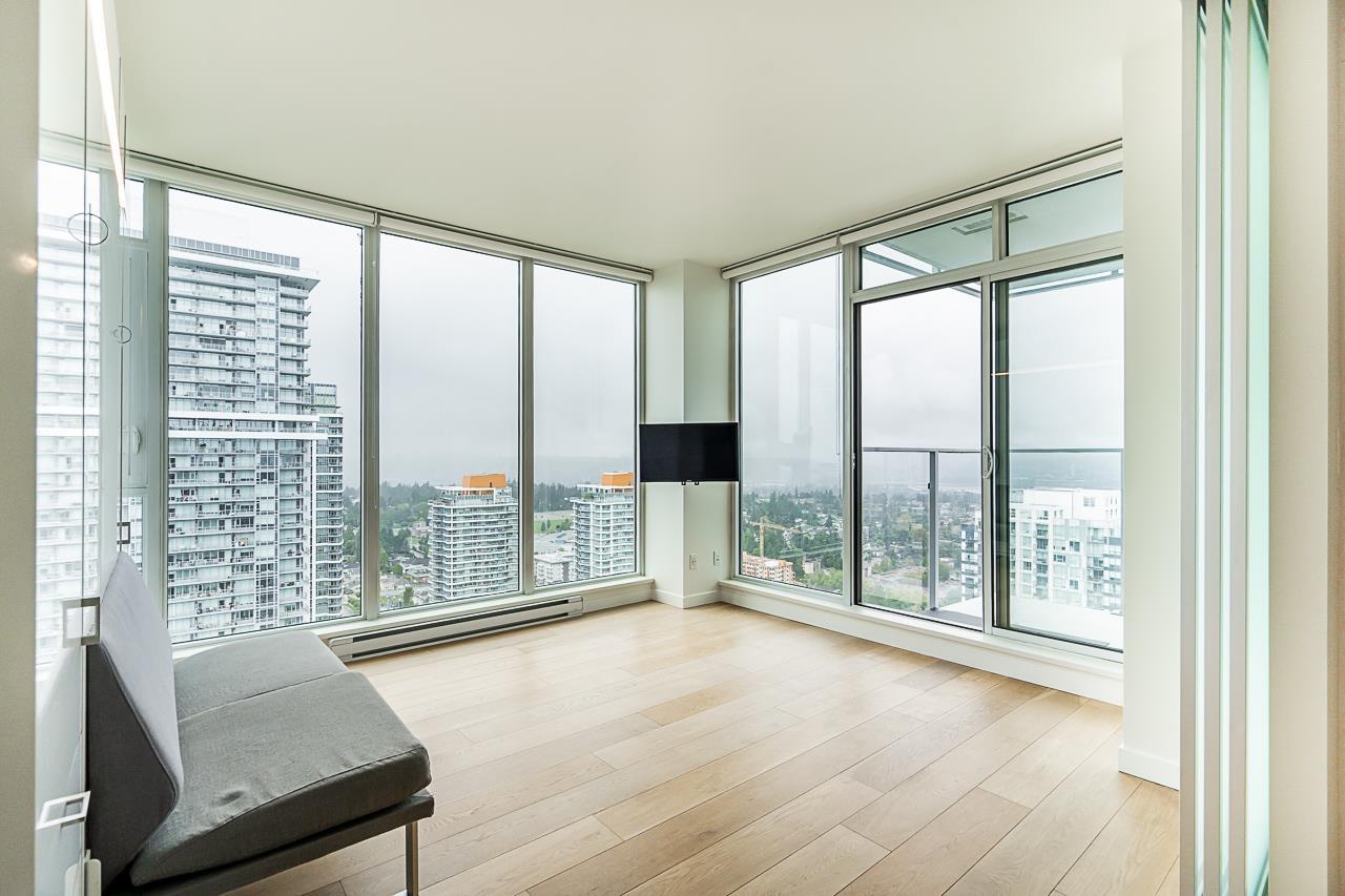 3605 13438 CENTRAL AVENUE, Surrey real estate listing R3008243