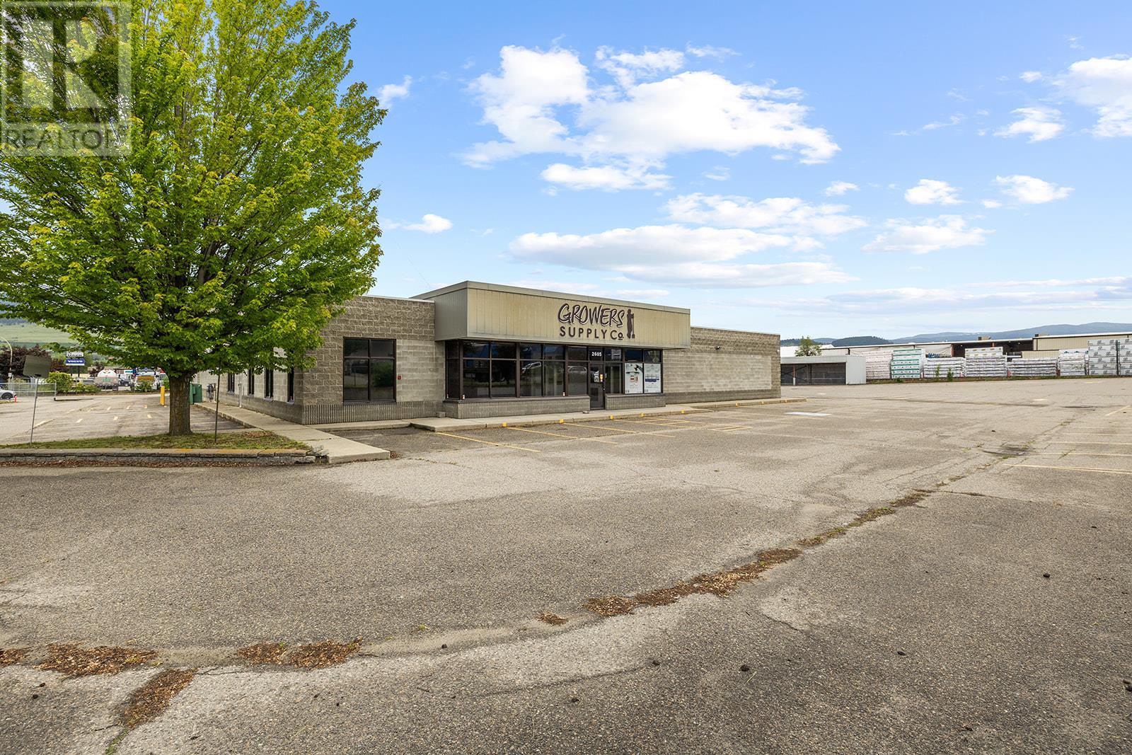2605 Acland Road, Kelowna