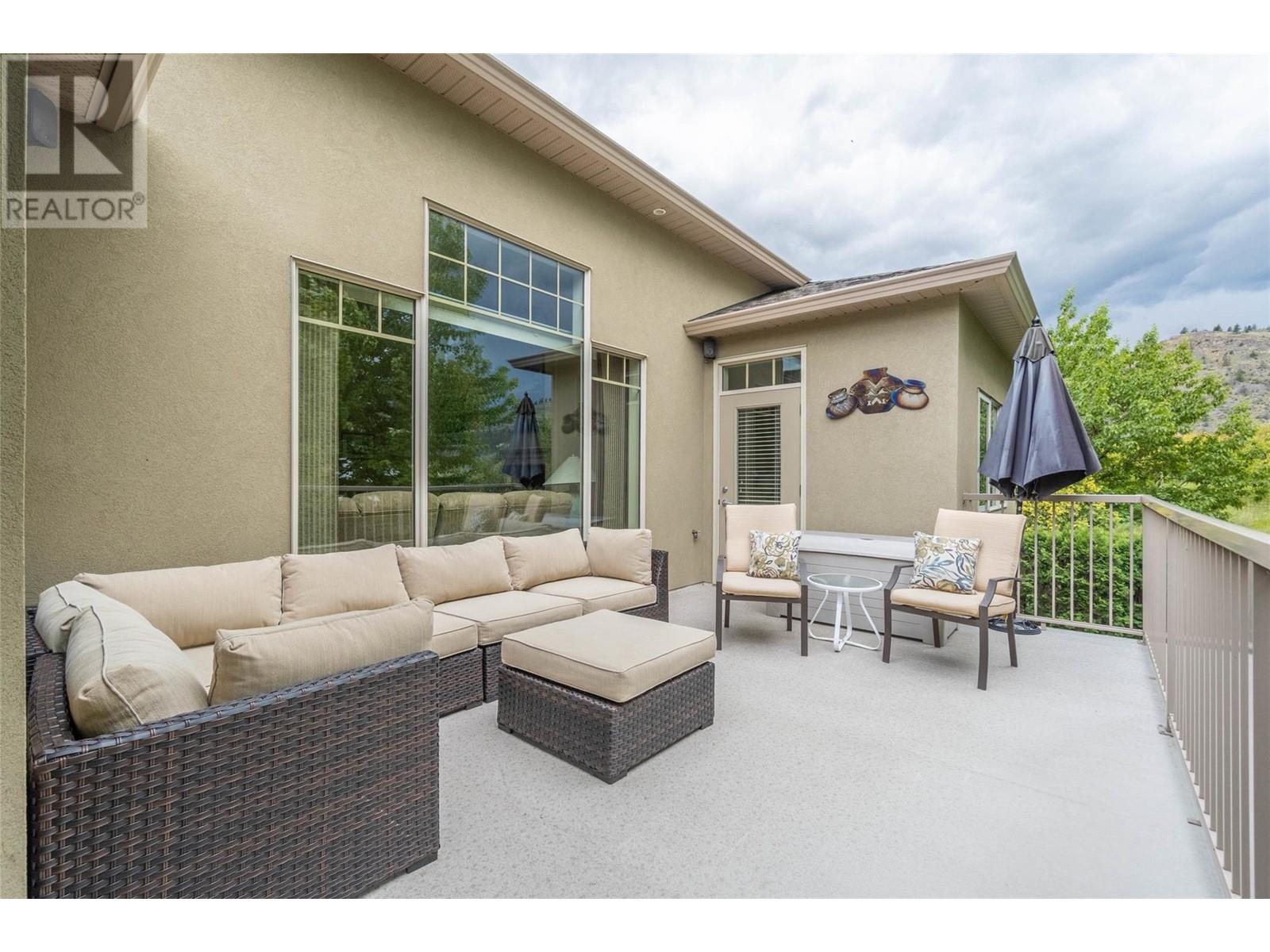 2 6833 Meadows Drive, Oliver