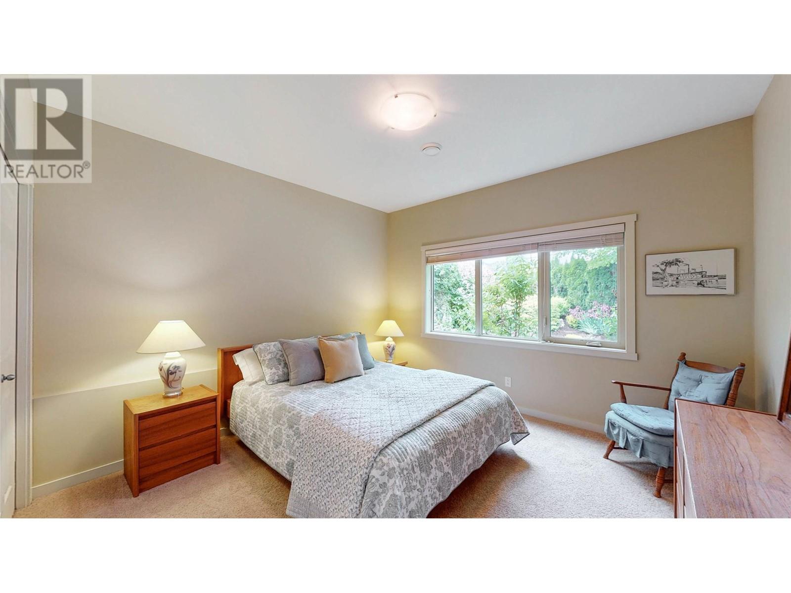 2 6833 Meadows Drive, Oliver