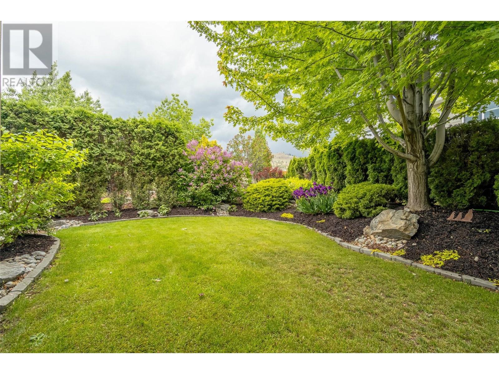 2 6833 Meadows Drive, Oliver