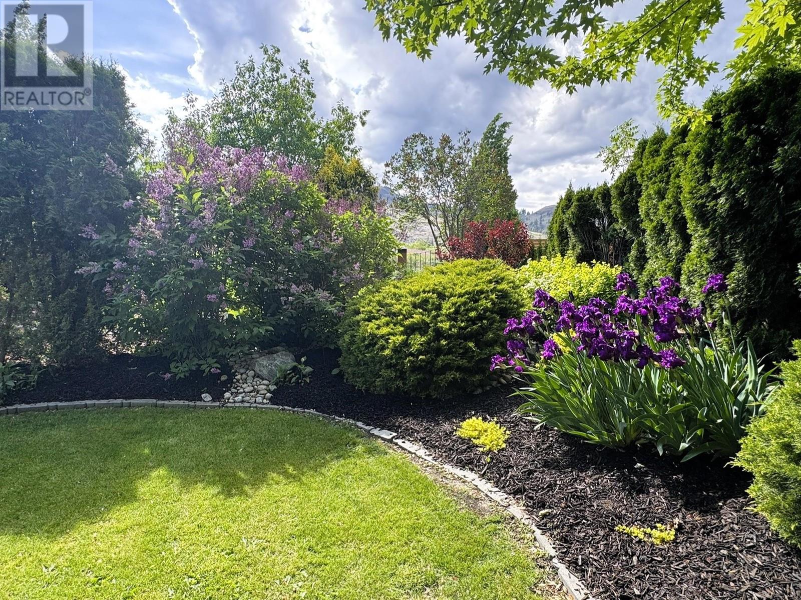 2 6833 Meadows Drive, Oliver