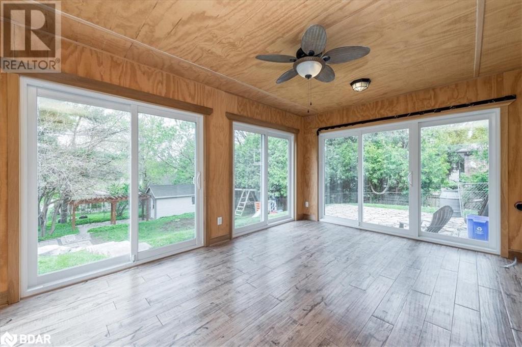 Photo 18 of 46 Eugenia Street, Barrie ON