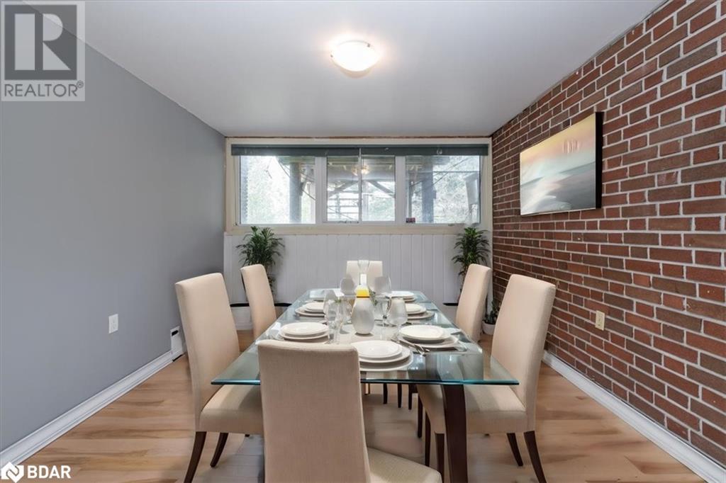 Photo 2 of 46 Eugenia Street, Barrie ON