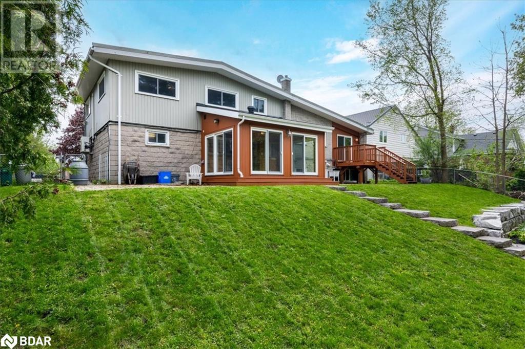 Photo 34 of 46 Eugenia Street, Barrie ON