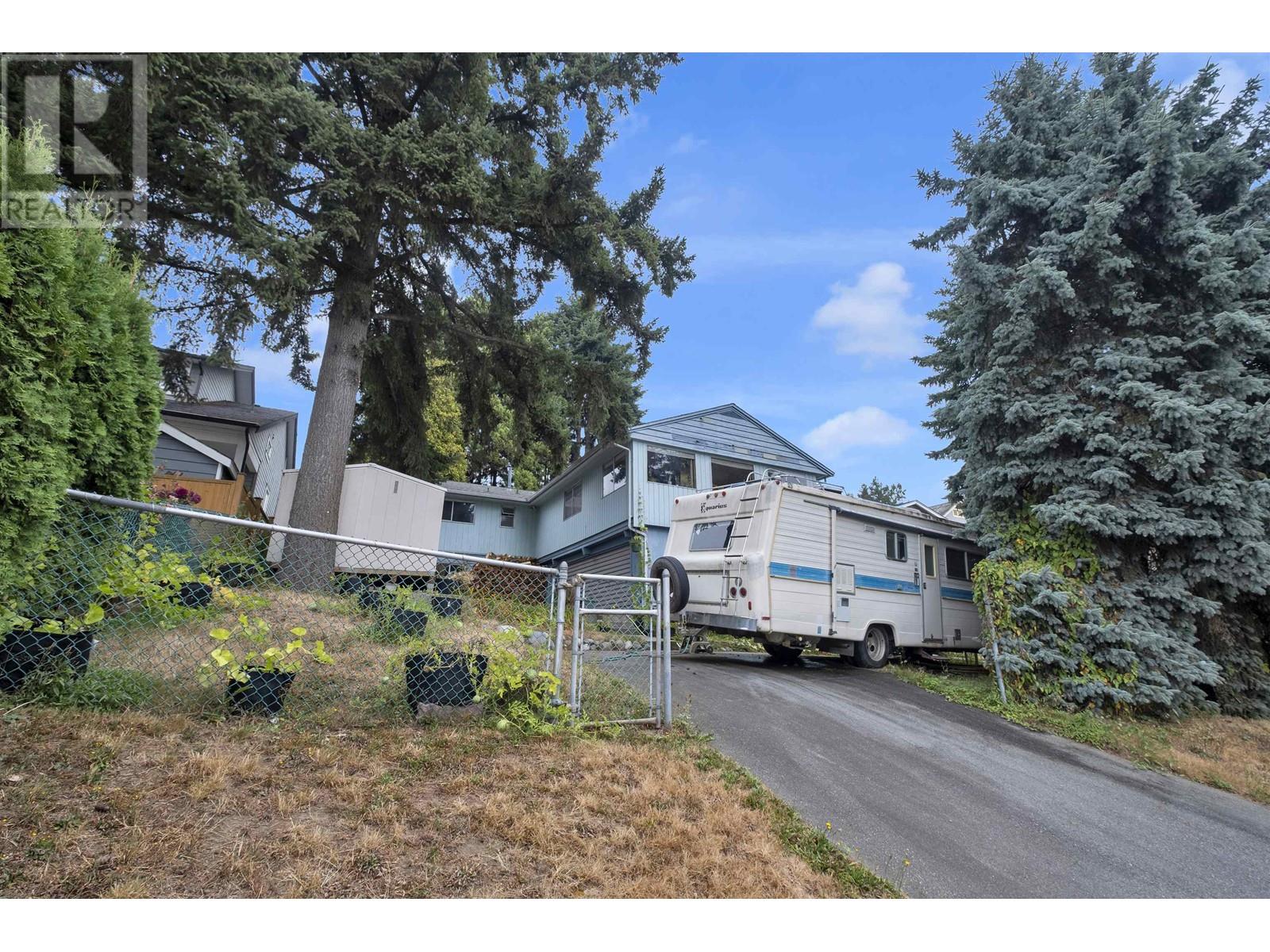 Photo 14 of 1144 Rochester Avenue, Coquitlam BC