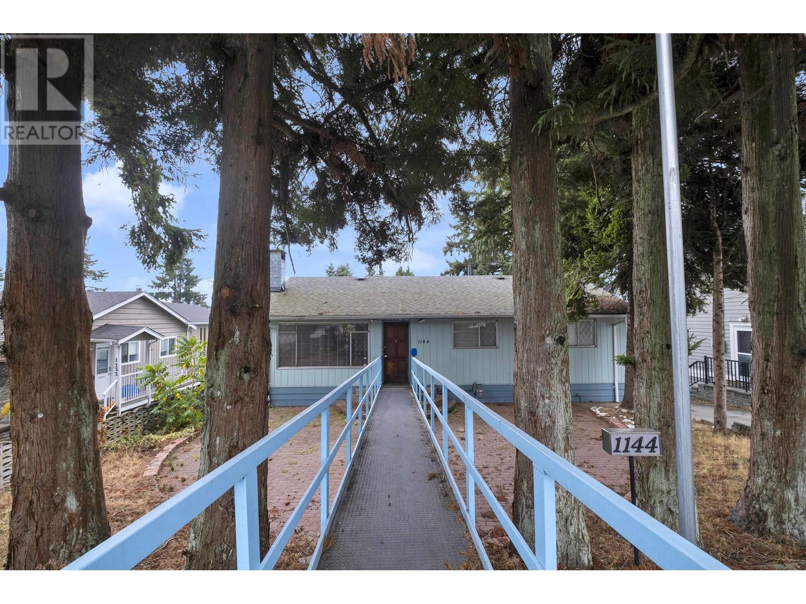 Photo 15 of 1144 Rochester Avenue, Coquitlam BC