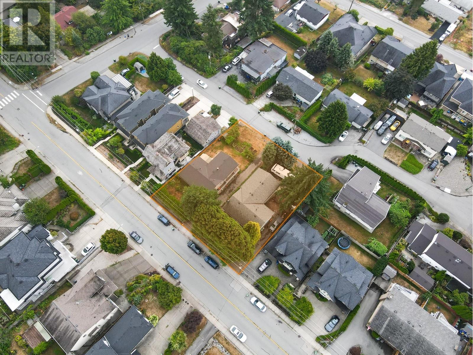 Photo 10 of 1144 Rochester Avenue, Coquitlam BC