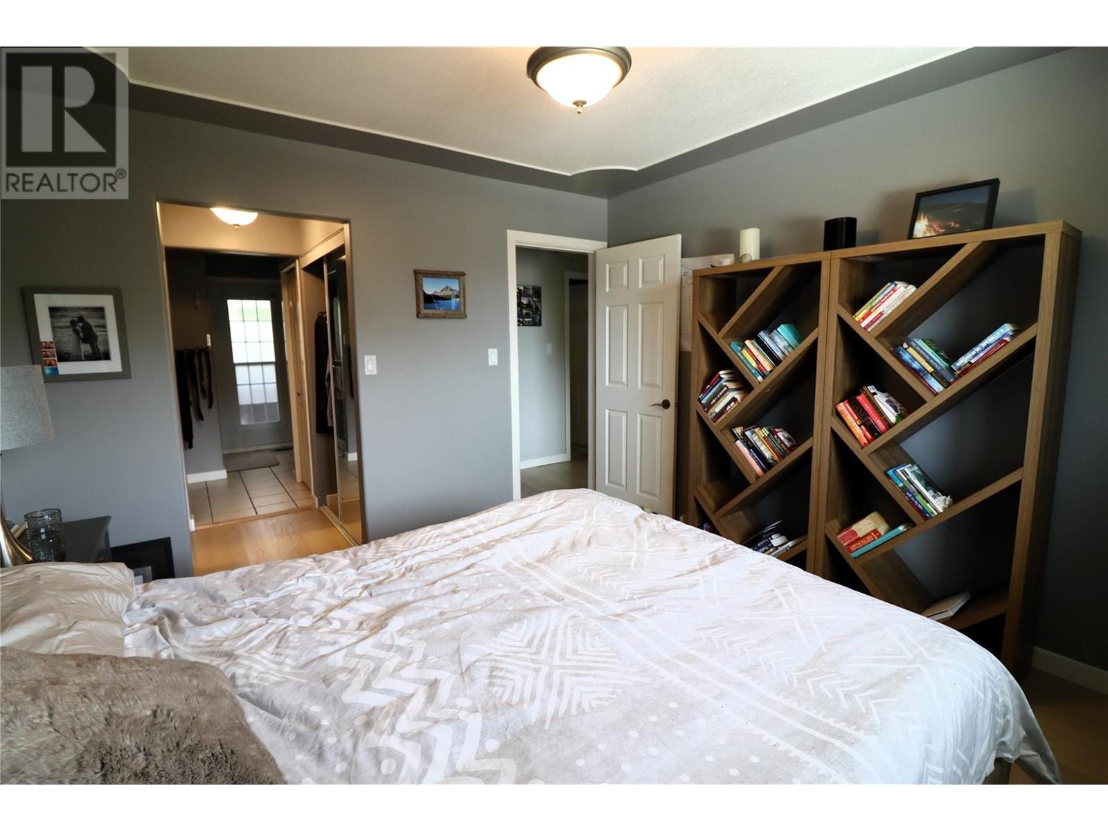Photo 36 of 425 Pemberton Terrace, Kamloops BC