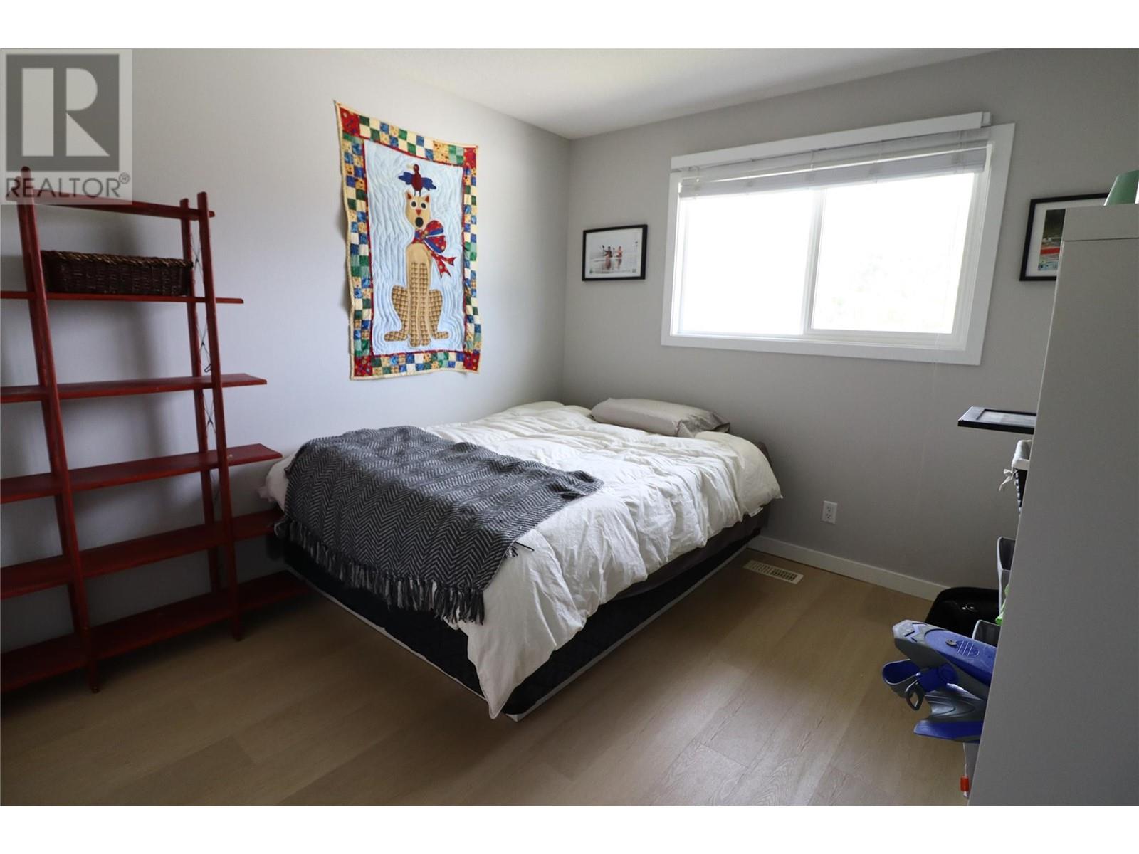 Photo 8 of 425 Pemberton Terrace, Kamloops BC