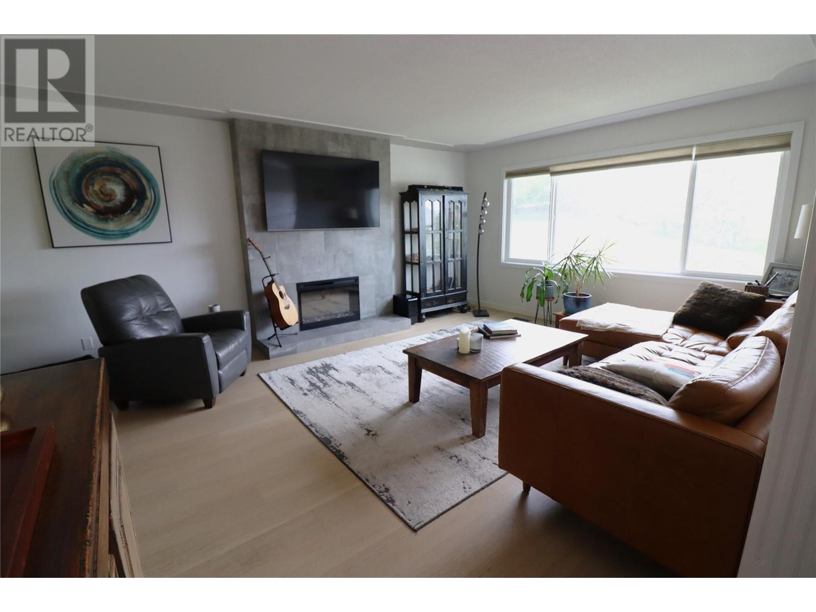 Photo 24 of 425 Pemberton Terrace, Kamloops BC