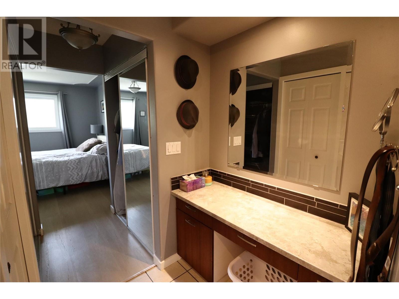 Photo 6 of 425 Pemberton Terrace, Kamloops BC