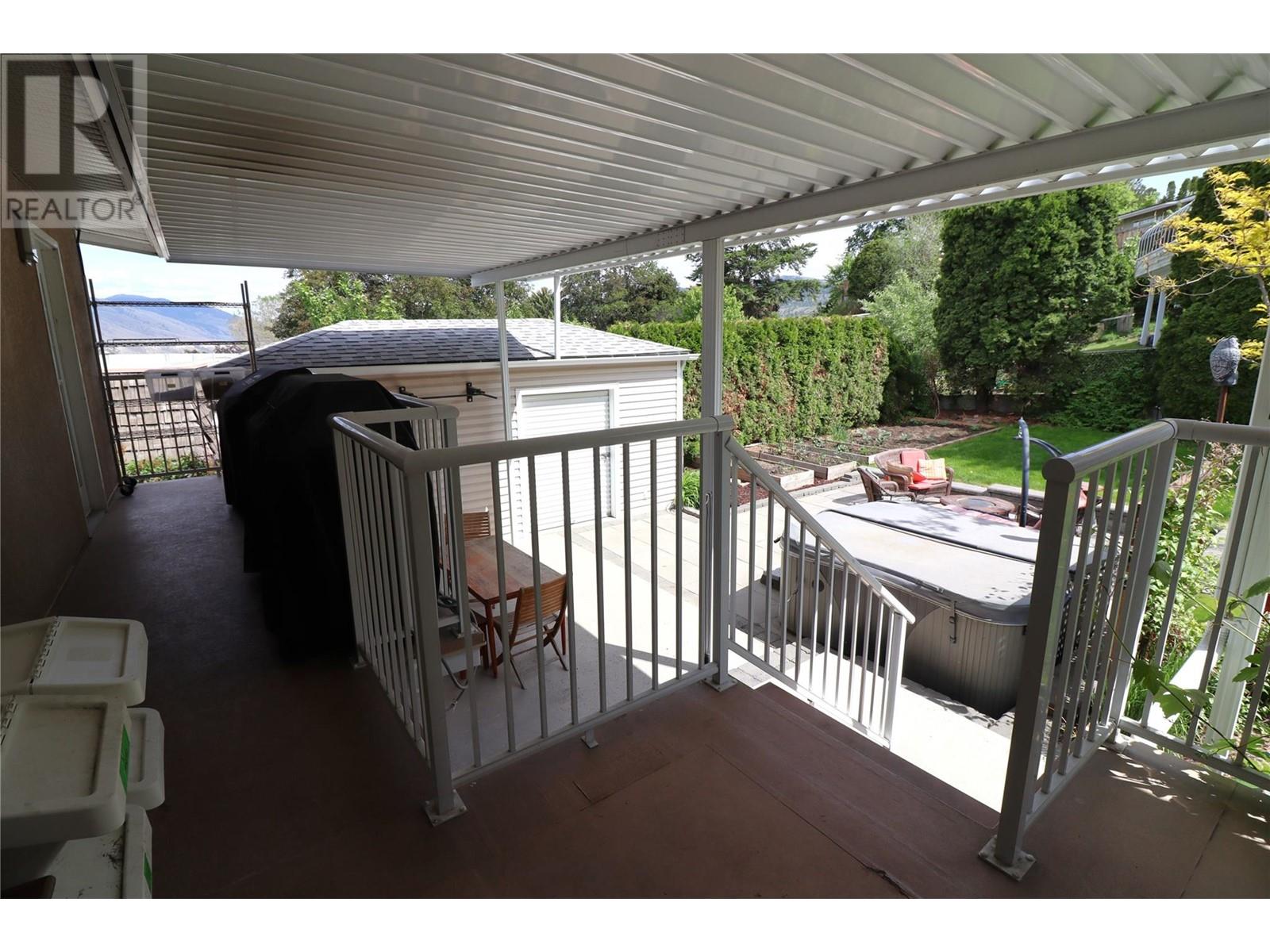 Photo 30 of 425 Pemberton Terrace, Kamloops BC