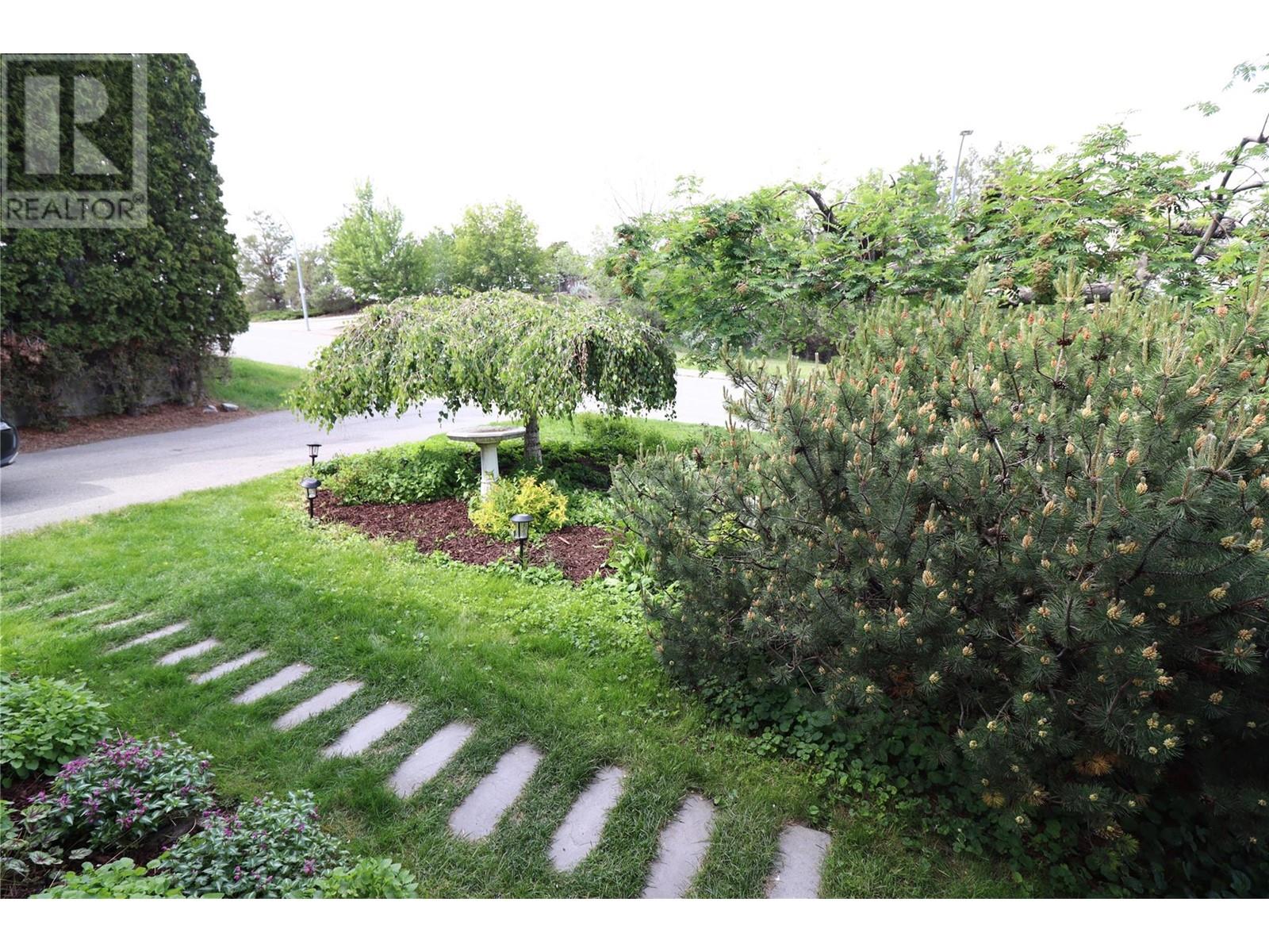 Photo 21 of 425 Pemberton Terrace, Kamloops BC