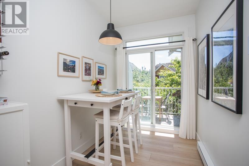 #64-6300 LONDON Road, Richmond