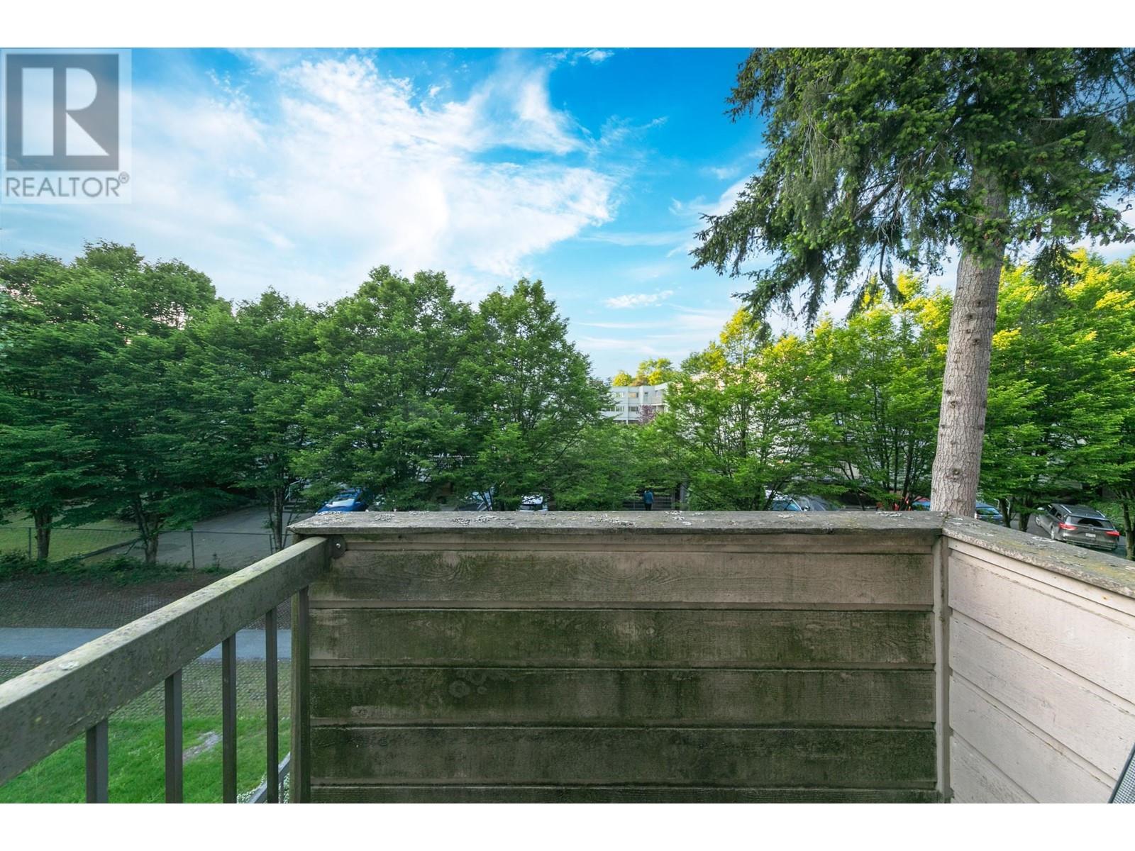 #202-8511 ACKROYD Road, Richmond