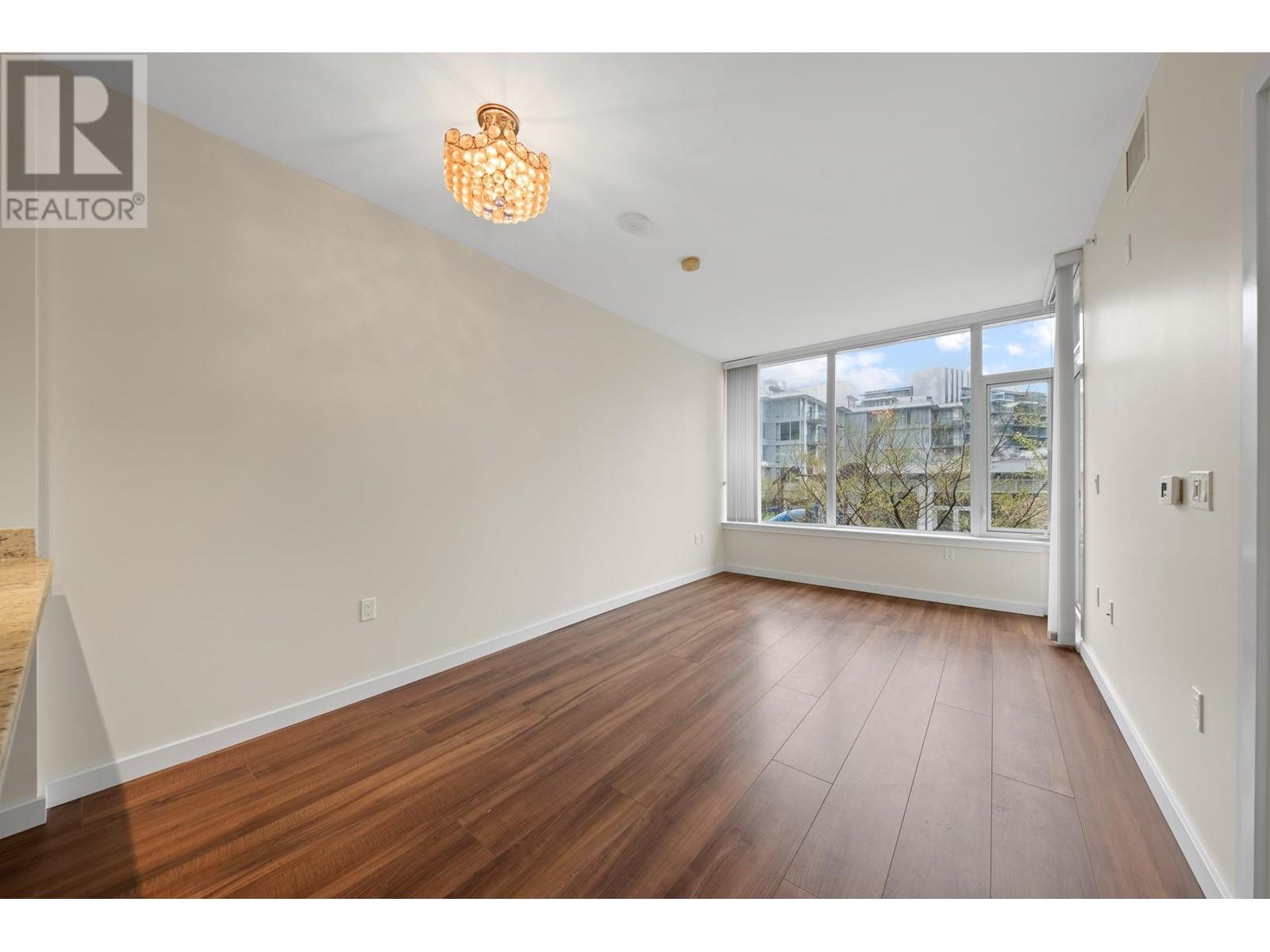 #604-8677 CAPSTAN Way, Richmond