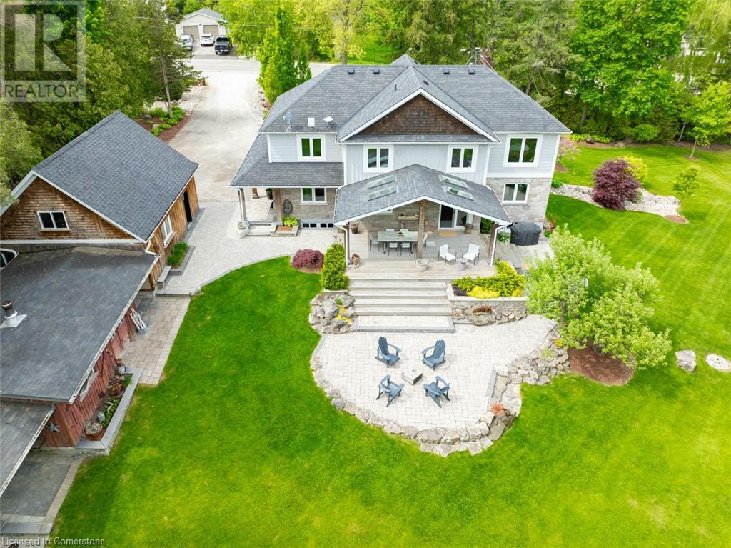 Photo 3 of 8495 Appleby Line, Milton ON