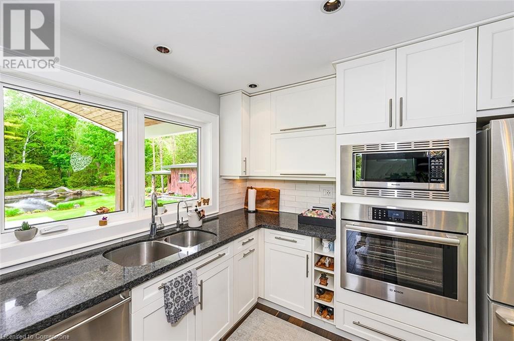 Photo 9 of 8495 Appleby Line, Milton ON