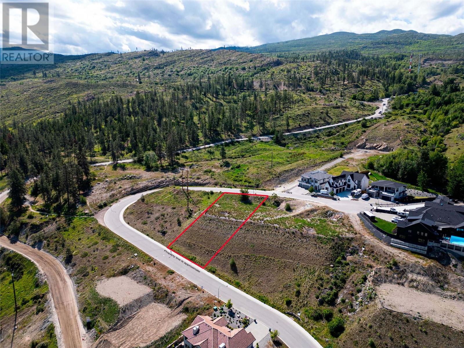  523 Trumpeter Road, Kelowna