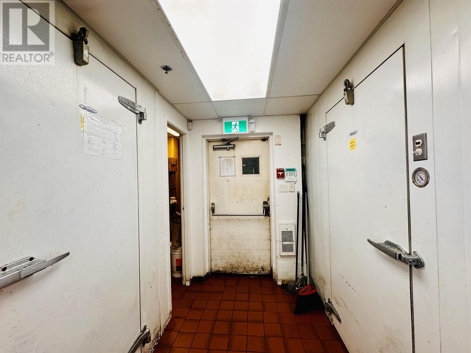 1018 BEACH AVENUE, Vancouver