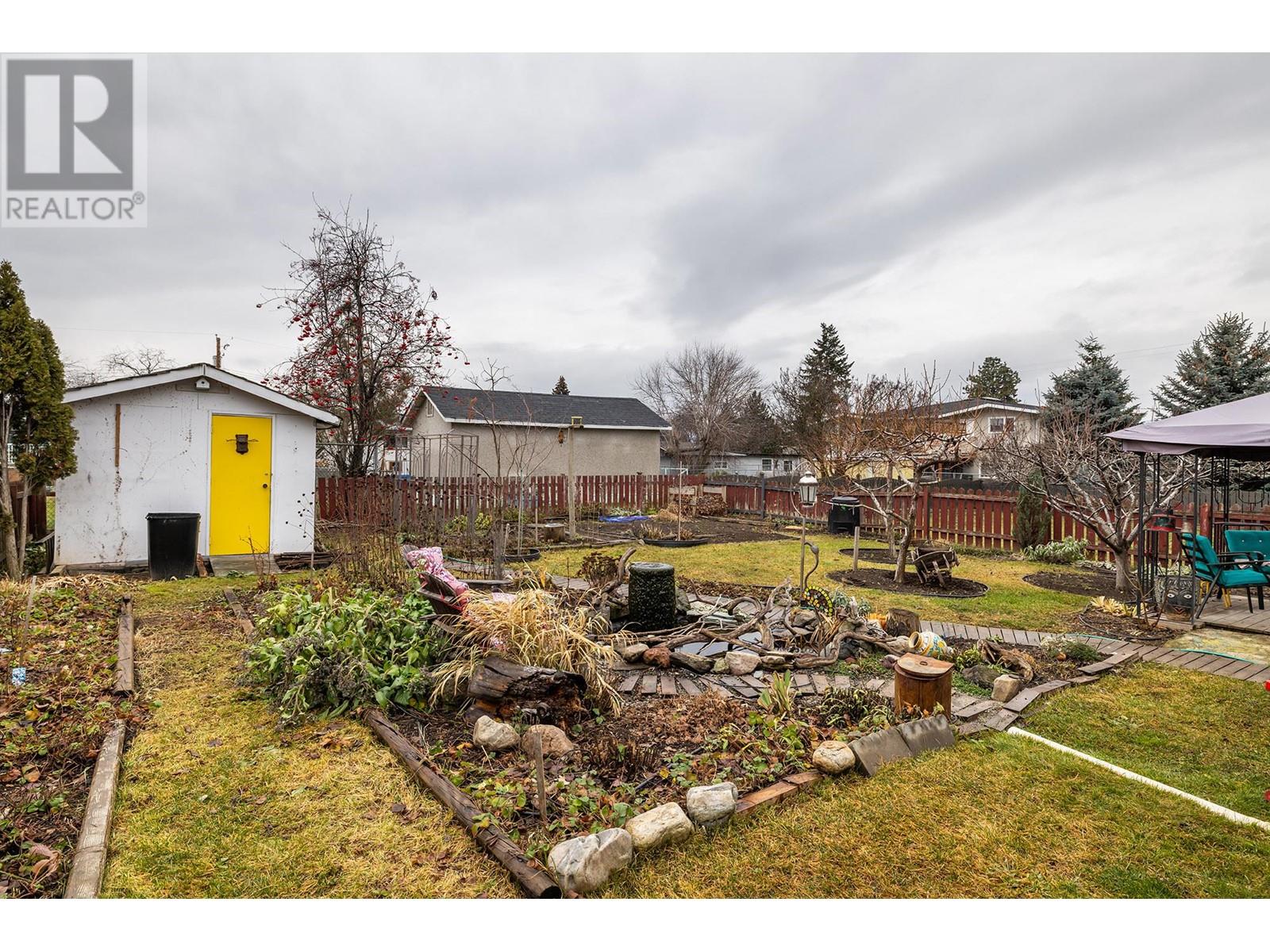  1347 Springfield Road, Kelowna