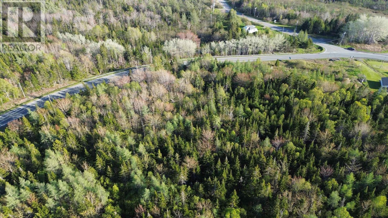 Property 8 of 15 of 4 Old Trail, Old Trunk 4