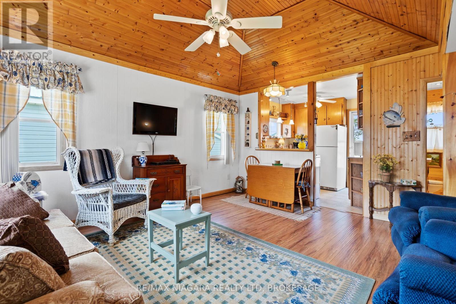 Photo 15 of 12807 12815 Lakeshore Road, Wainfleet ON