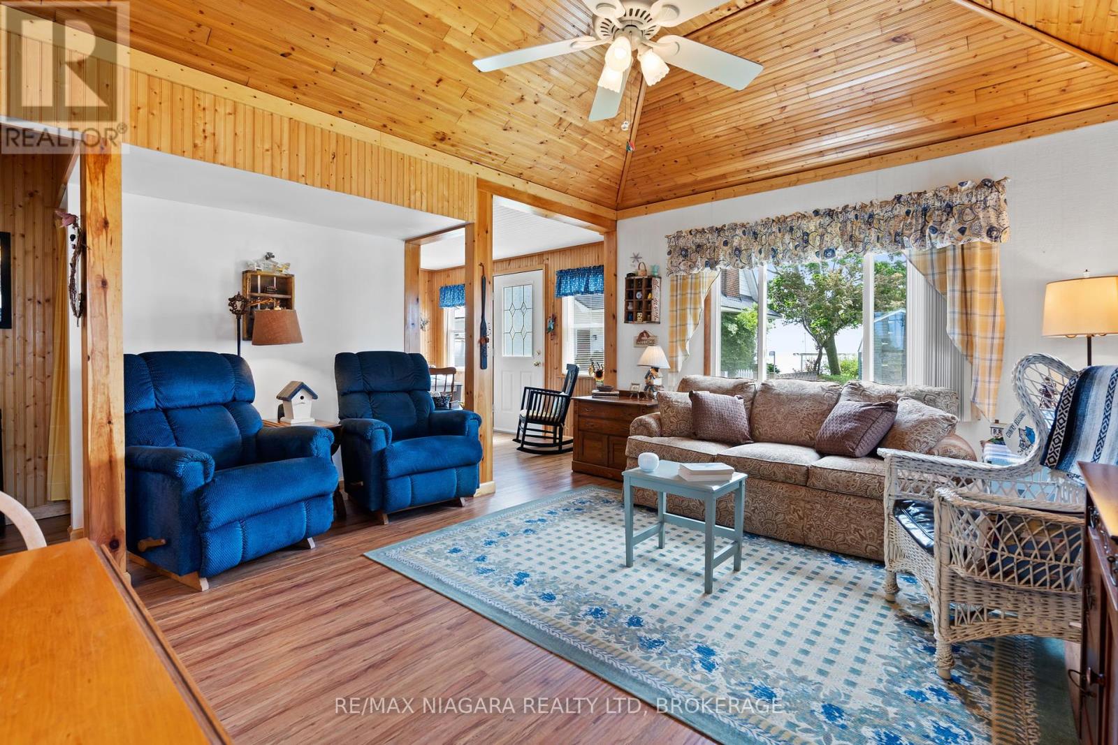 Photo 31 of 12807 12815 Lakeshore Road, Wainfleet ON