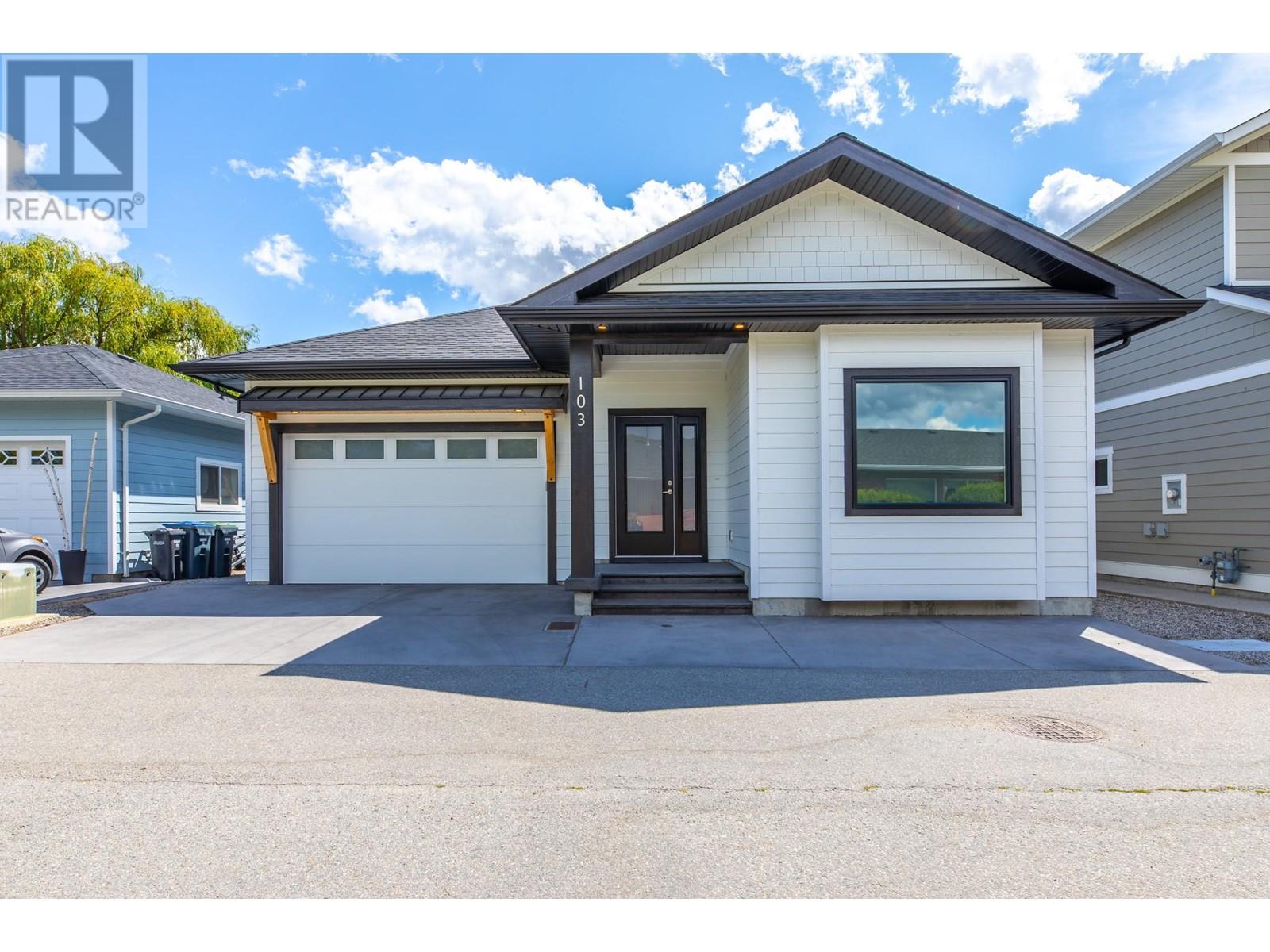 103 11801 SINCLAIR Road, Summerland
