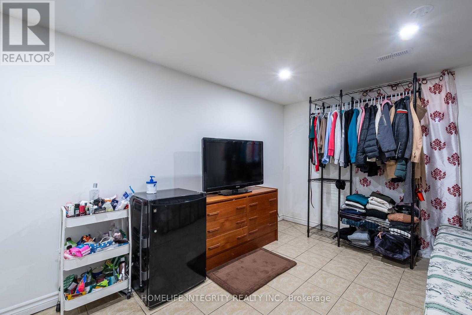 Photo 19 of 115 Beattie Avenue, New Tecumseth ON