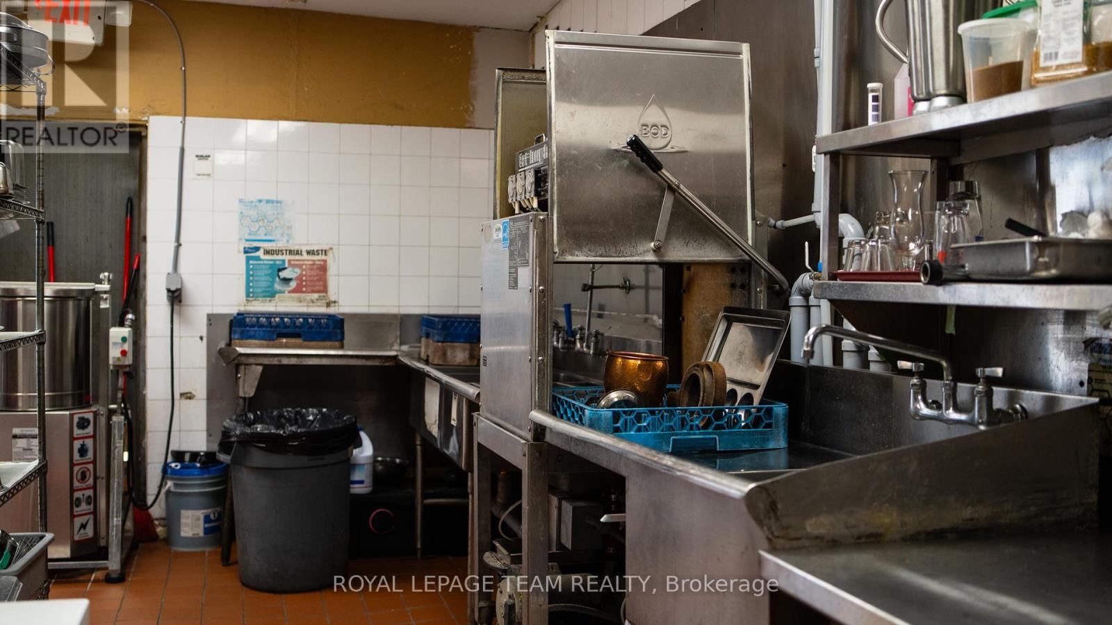 Photo 20 of 33 39 Clarence Street, Ottawa ON