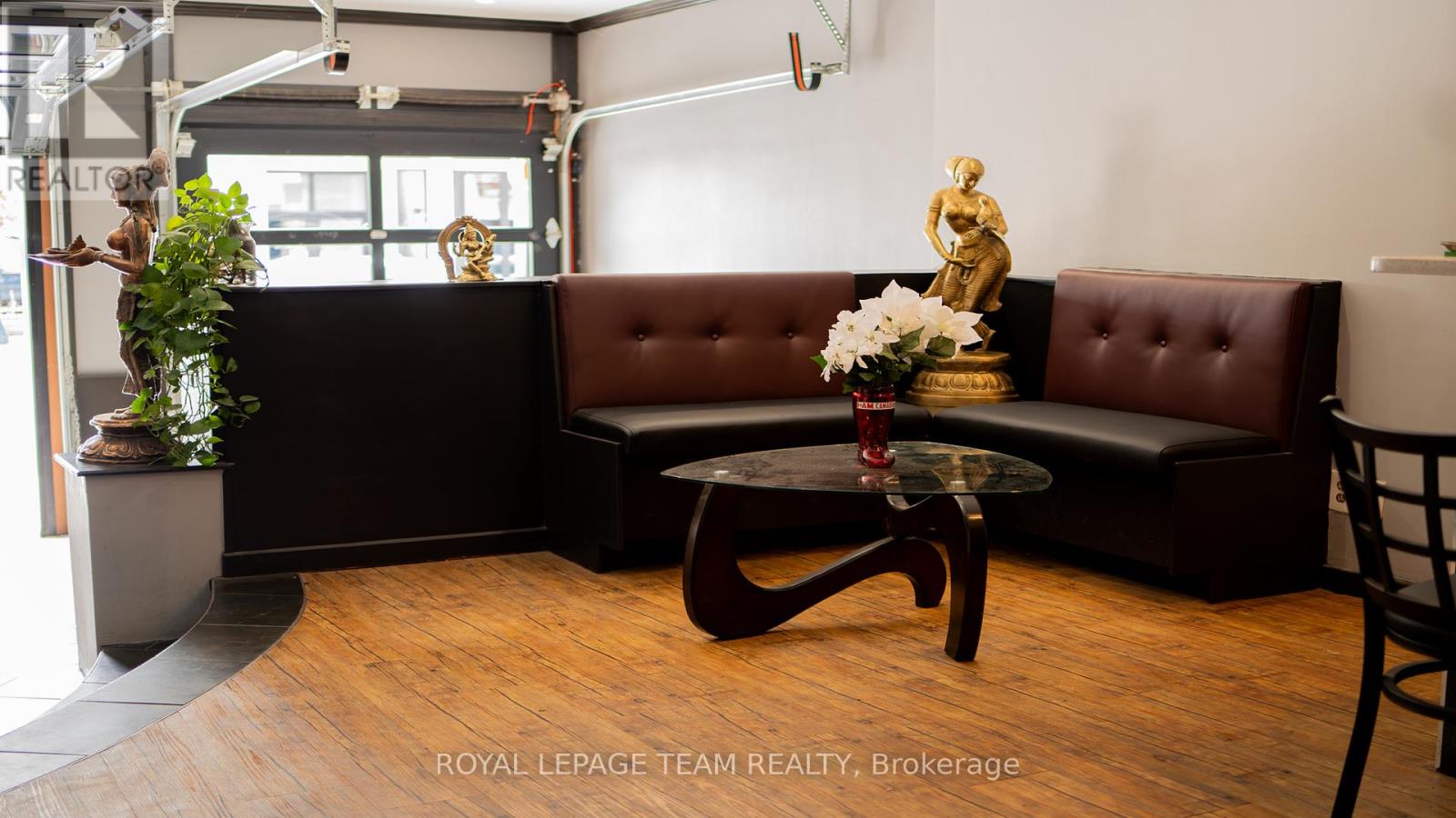 Photo 36 of 33 39 Clarence Street, Ottawa ON