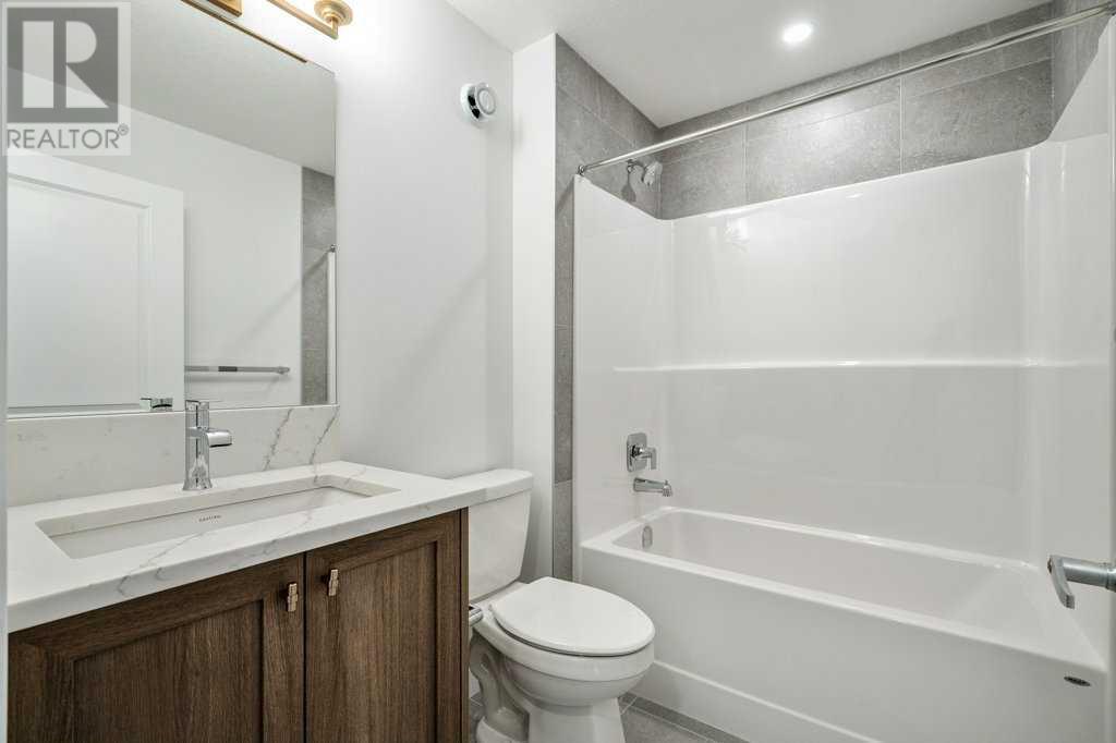 Single Family House for Sale in   th Avenue SW West Springs Calgary 