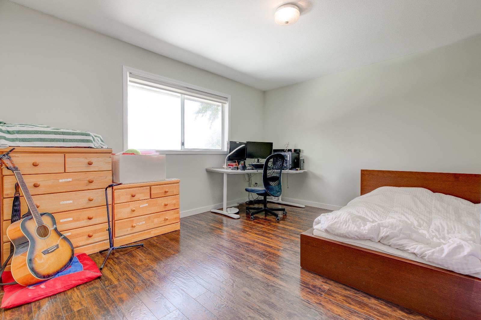 Photo 27 of 16661 Cherryhill Crescent, Surrey BC